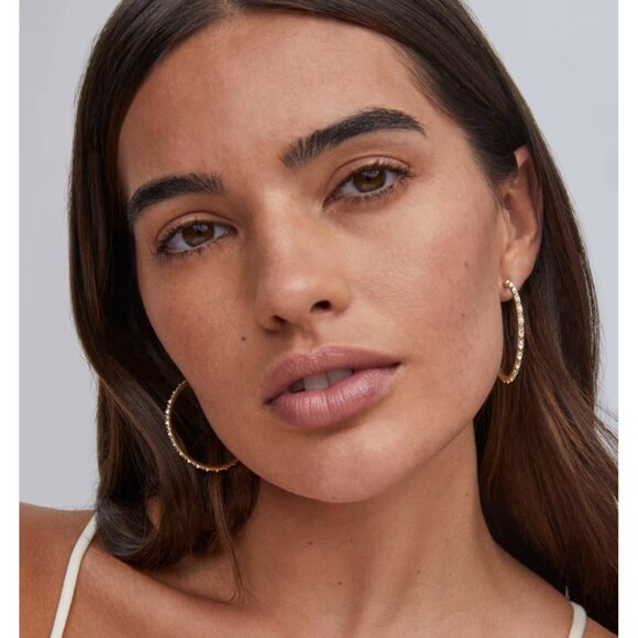 Kendra Scott Veronica Hoop Earrings in Gold with Pouch & box - Picture 4 of 14